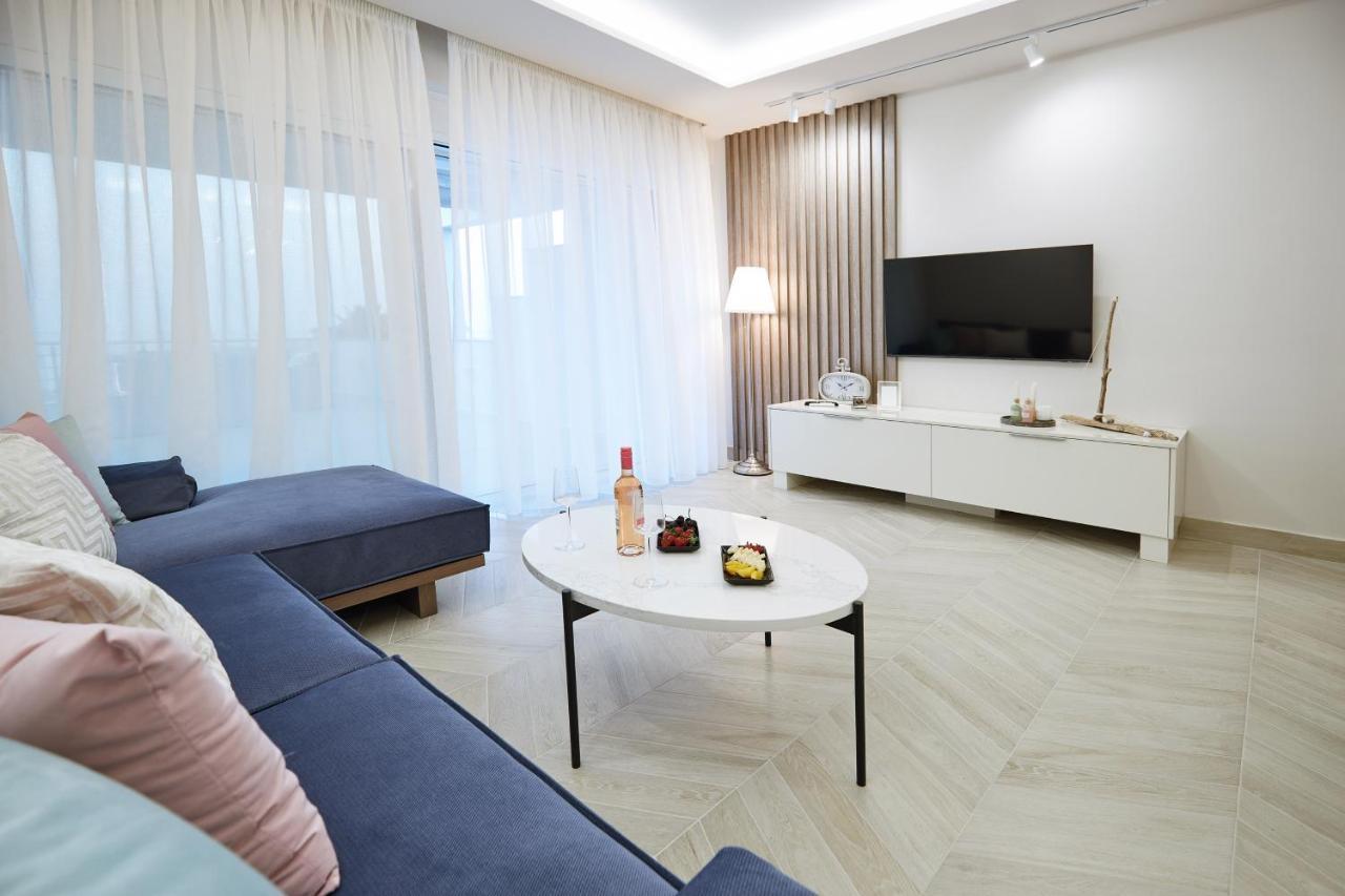 Ferienwohnung Horizon Seaside Living Nea Iraklitsa Exterior foto